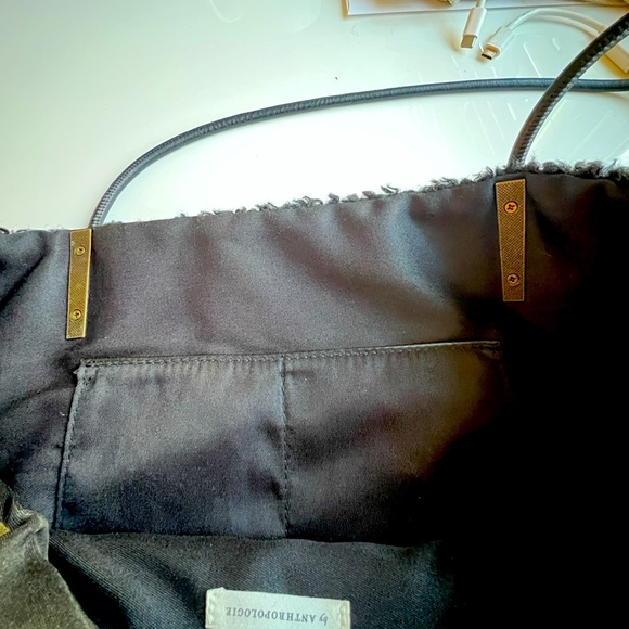 ANTHROPOLOGIE.. NEW big sloppy black faux sherling bag with separate side bag. - Picture 5 of 9